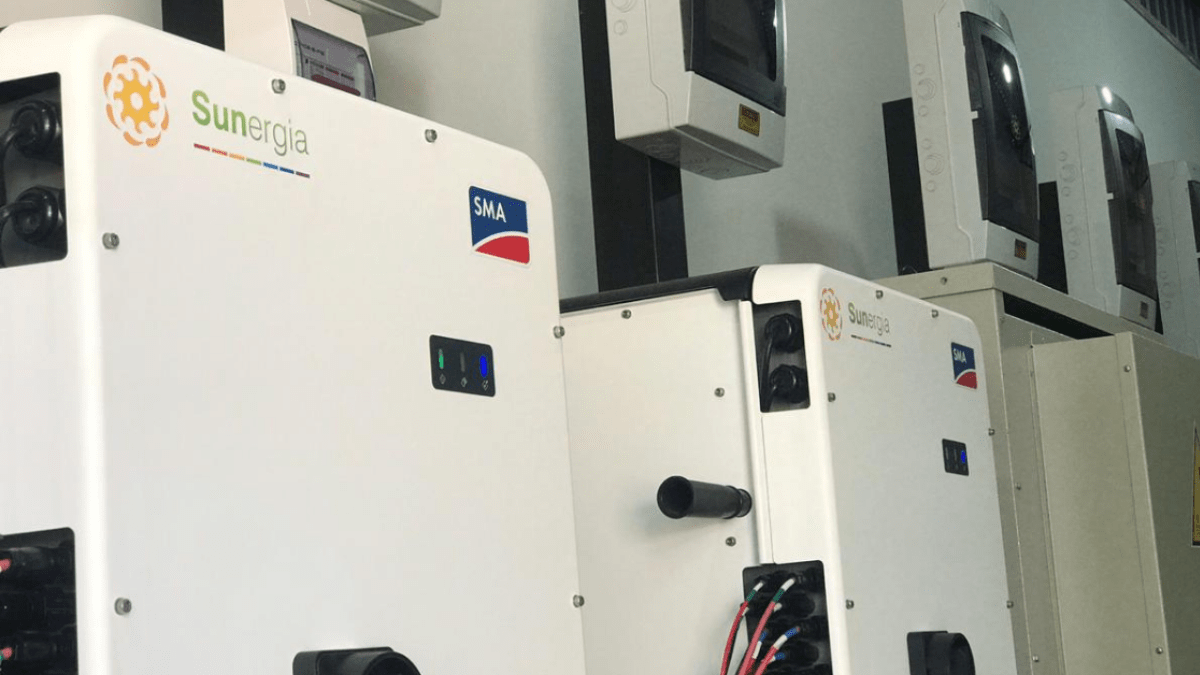 Geração distribuída: microgeração de energia fotovoltaica