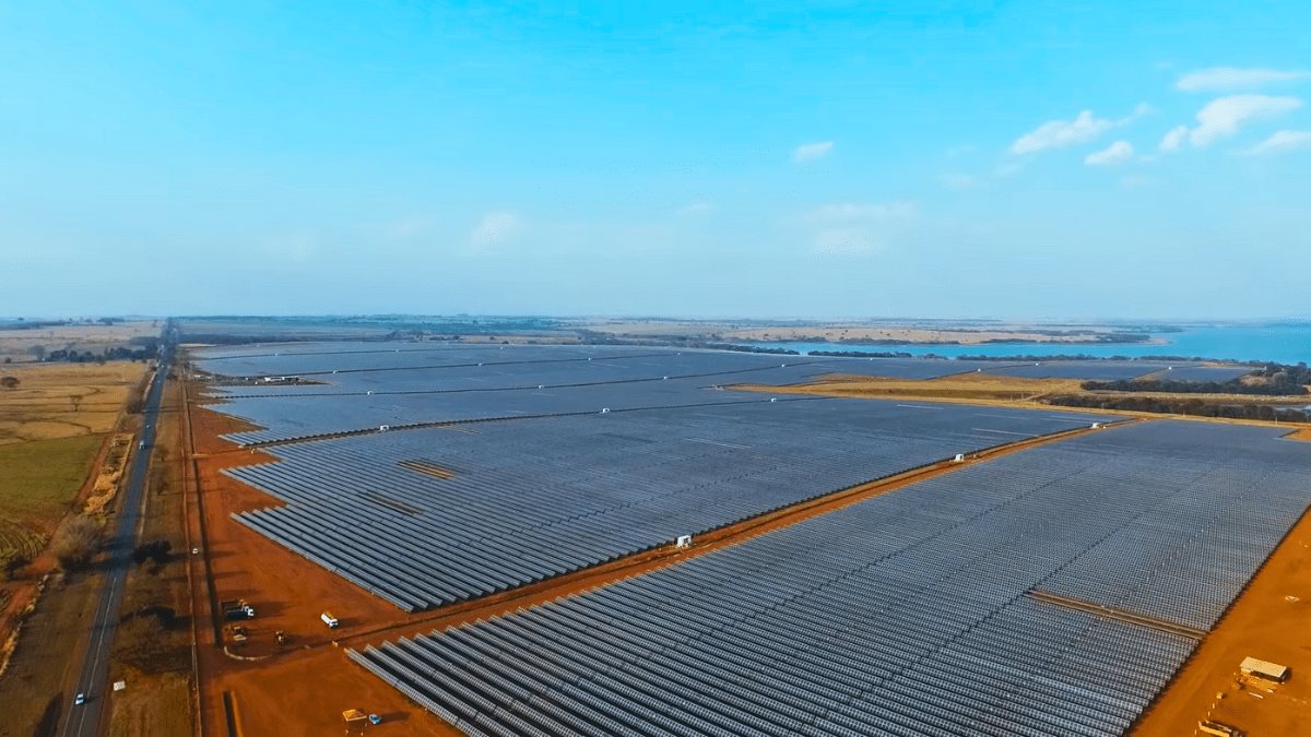 Parque Solar em Pereira Barreto – Foto: EDP Renováveis