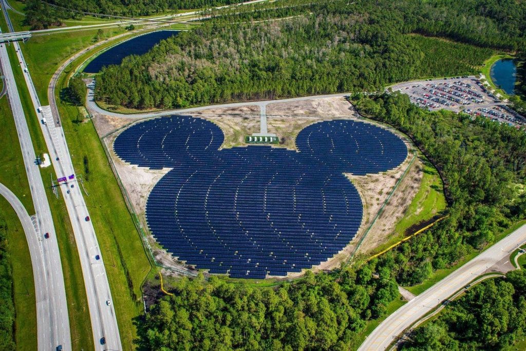 Disney inaugura usina de energia solar com 48.000 painéis