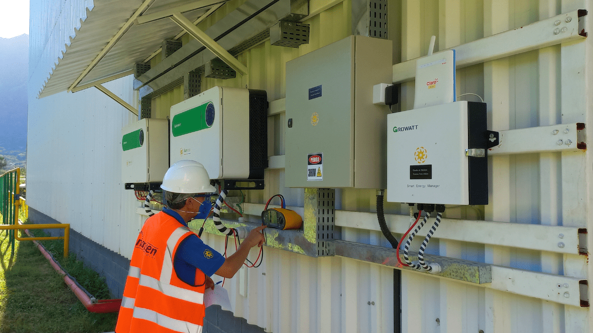 Instalação, manutenção e suporte em sistema de energia solar